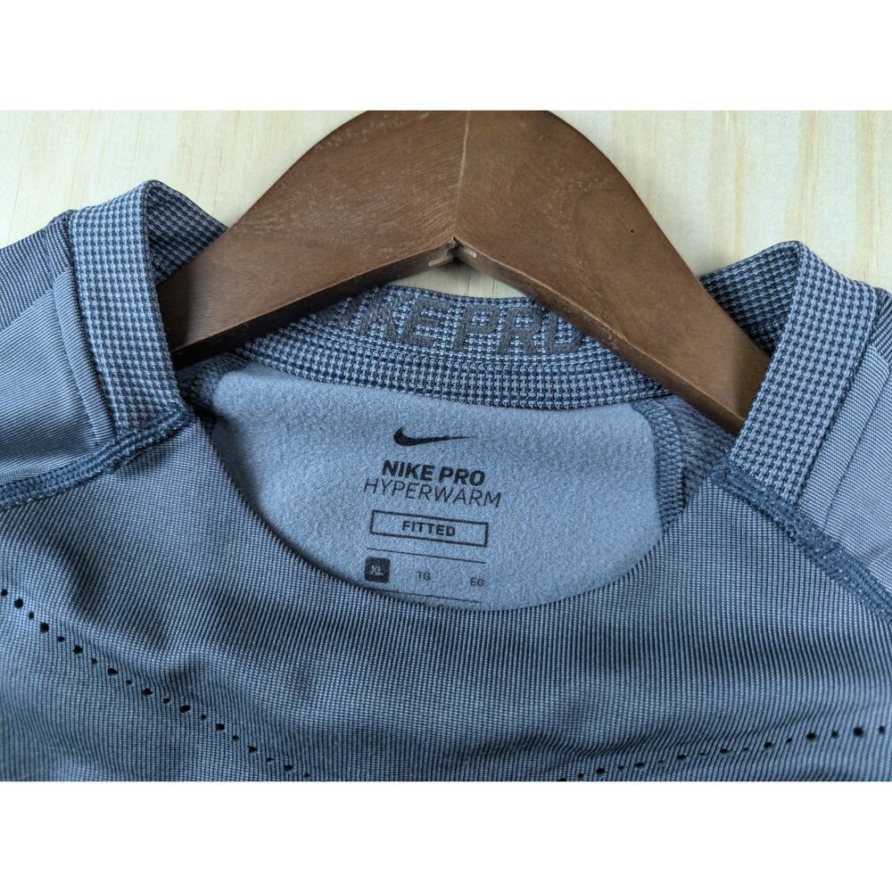 Nike Men's XL Pro Hyperwarm Fitted Long Sleeve Shirt Padded Chest Gray - Picture 5 of 9